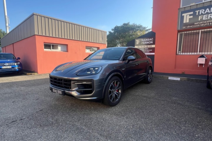 PORSCHE CAYENNE COUPE E-Hybrid 3.0 V6 519 S ch Tiptronic BVA Entretien Porsche