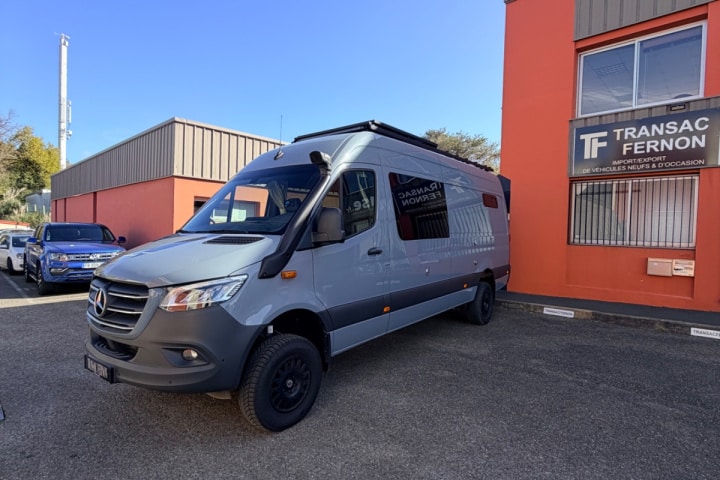 MERCEDES SPRINTER TOURER 319 CDI 37 3.5 t 9G-Tronic RWD Entretien Concessionnaire + TVA Récupérable + de 85000€ d&rsquo;options .